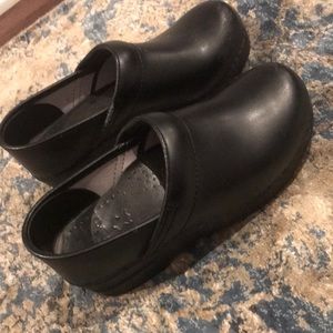 Dansko Shoes - Dansko clogs Dansko Shoes - Dansko clogs